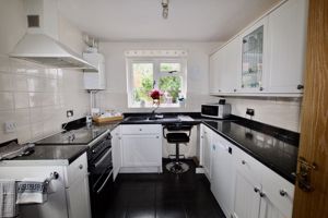 Kitchen- click for photo gallery